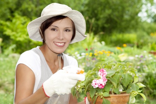 Recyclable garden materials prepared for transfer station collection