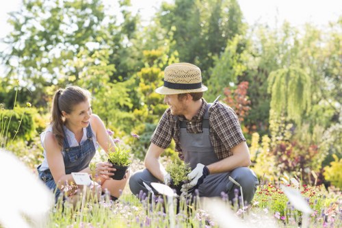 Accepted payment methods for Gardeners Lower Clapton including card and PayPal